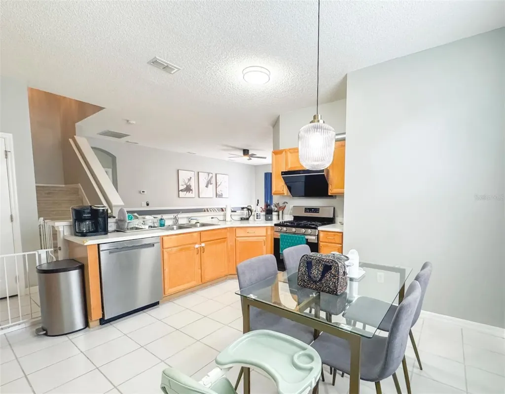 1207 Royal Saint George Drive Orlando FL 32828