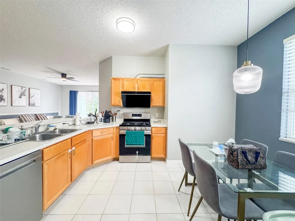 1207 Royal Saint George Drive Orlando FL 32828