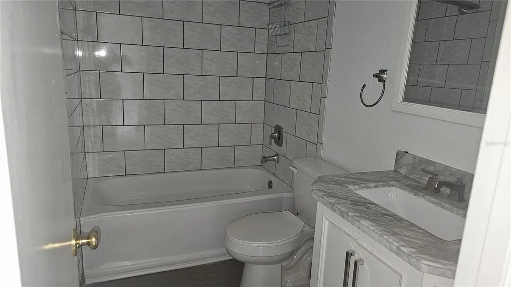 2912 S Semoran Boulevard Orlando FL 32822