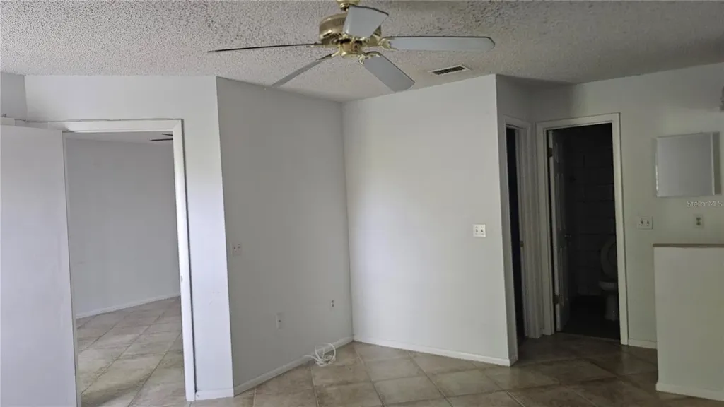 2912 S Semoran Boulevard Orlando FL 32822