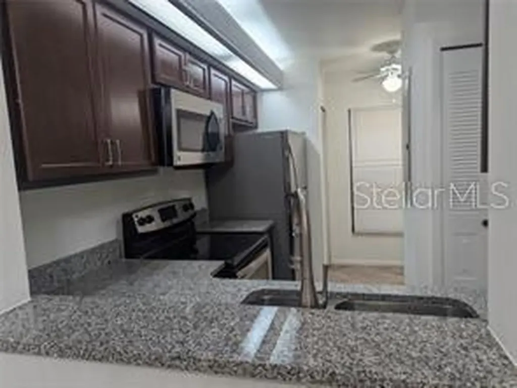 2912 S Semoran Boulevard Orlando FL 32822