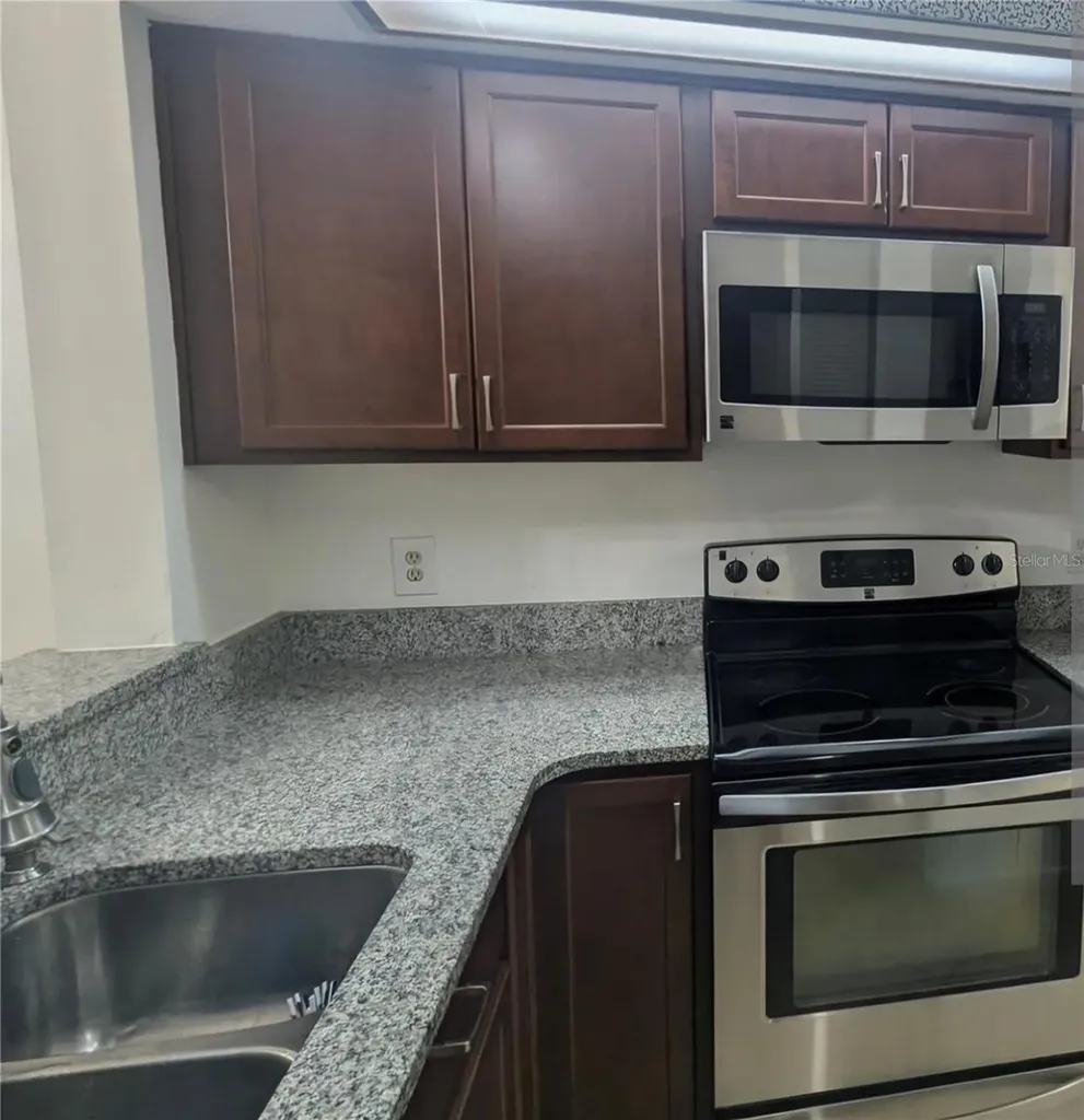 2912 S Semoran Boulevard Orlando FL 32822