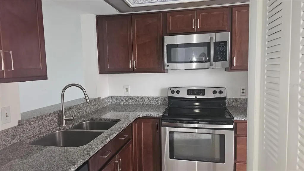 2912 S Semoran Boulevard Orlando FL 32822