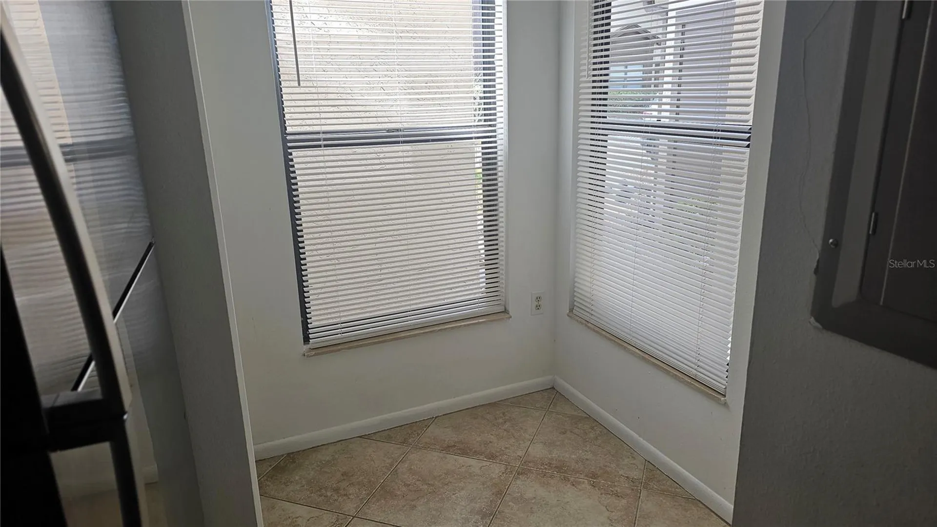 2912 S Semoran Boulevard Orlando FL 32822