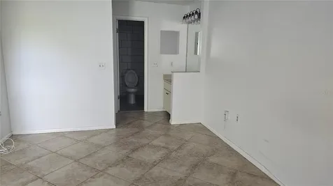 2912 S Semoran Boulevard Orlando FL 32822