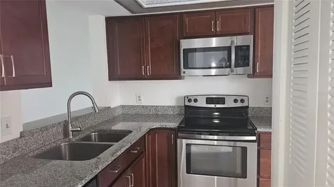 2912 S Semoran Boulevard Orlando FL 32822