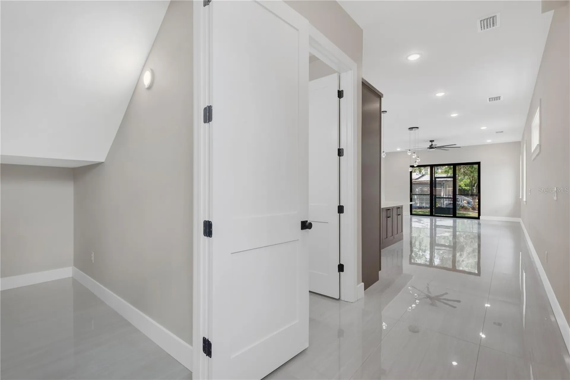 6021 Interbay Tampa FL 33611