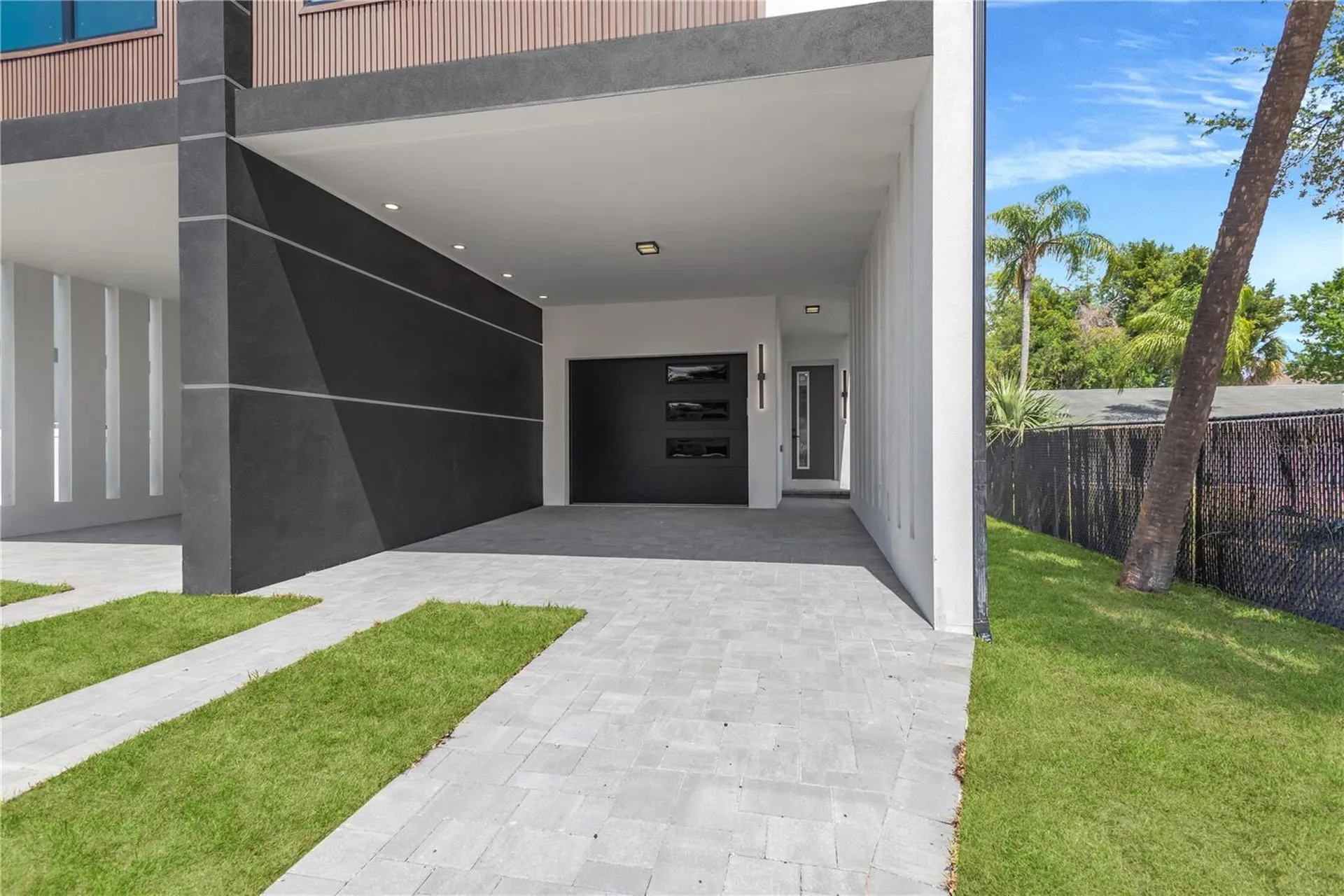 6021 Interbay Tampa FL 33611