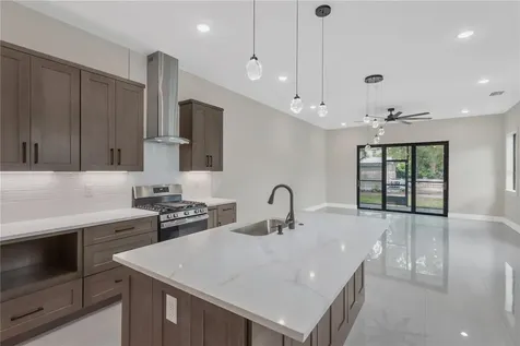 6021 Interbay Tampa FL 33611