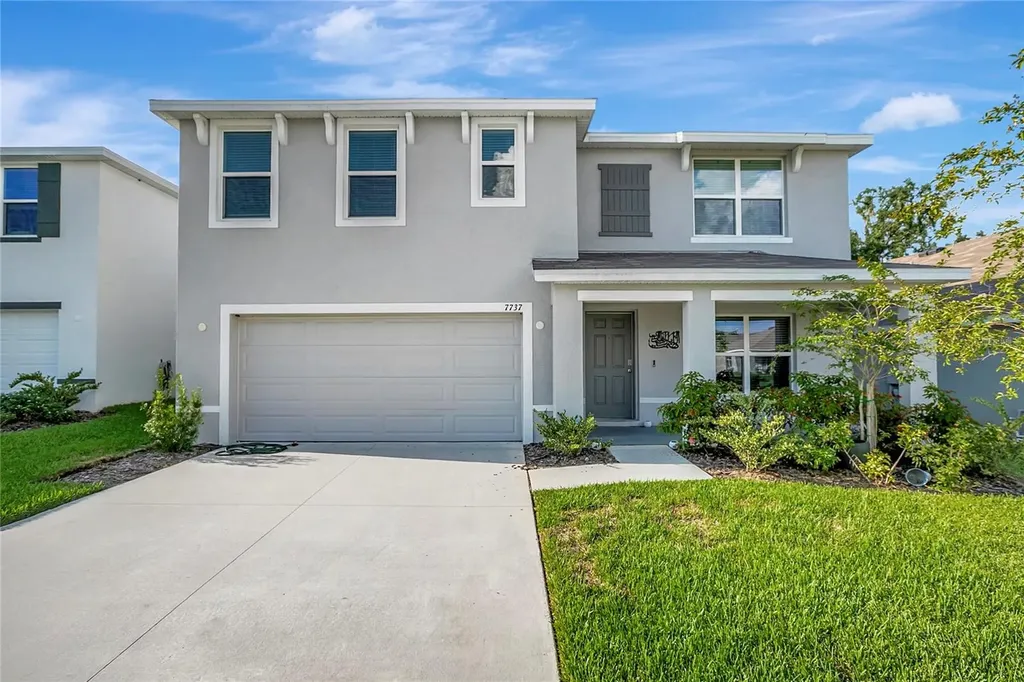 7737 Rosewood Garden Loop Tampa FL 33637