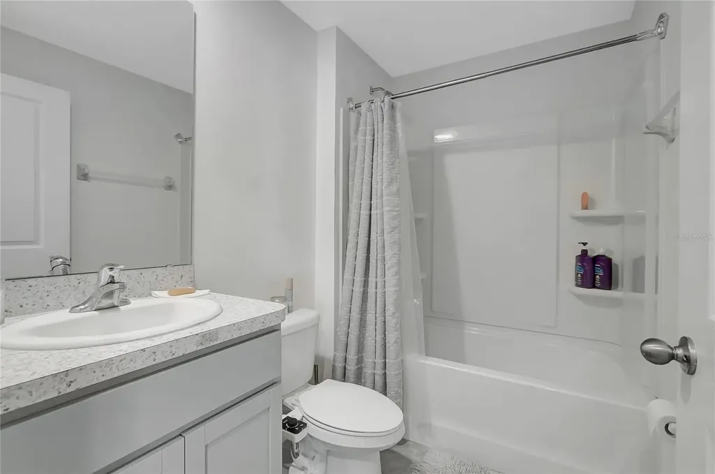 7737 Rosewood Garden Loop Tampa FL 33637