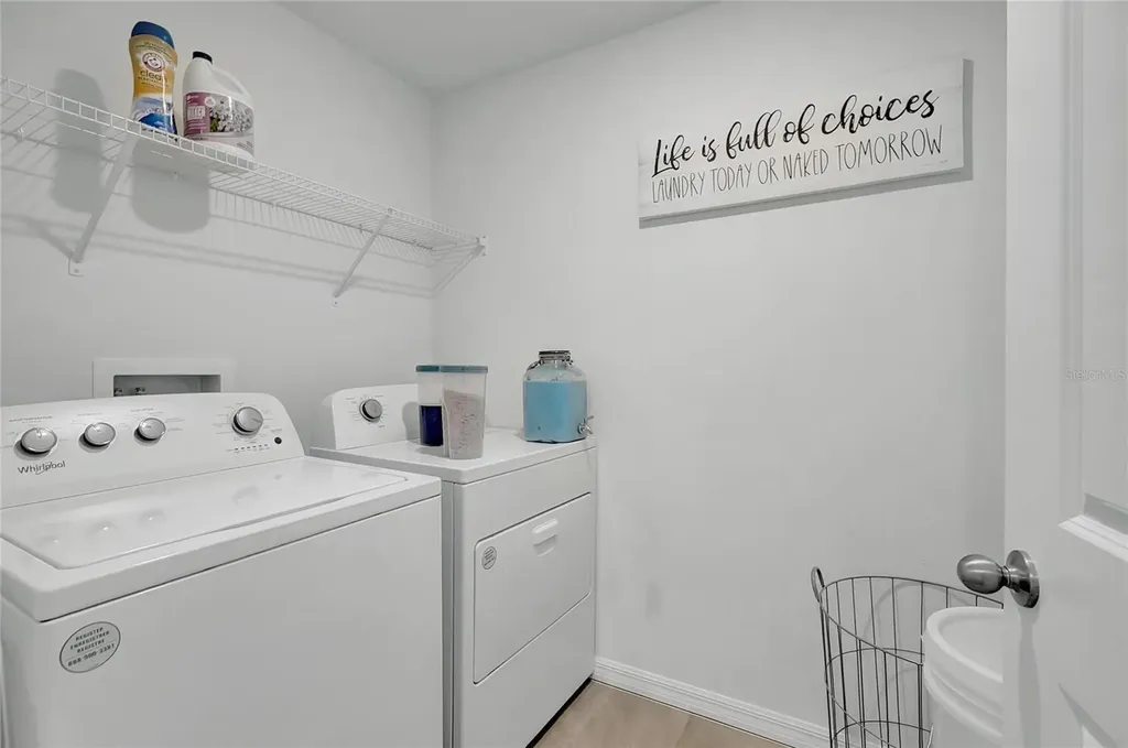 7737 Rosewood Garden Loop Tampa FL 33637