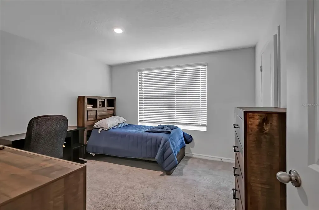 7737 Rosewood Garden Loop Tampa FL 33637