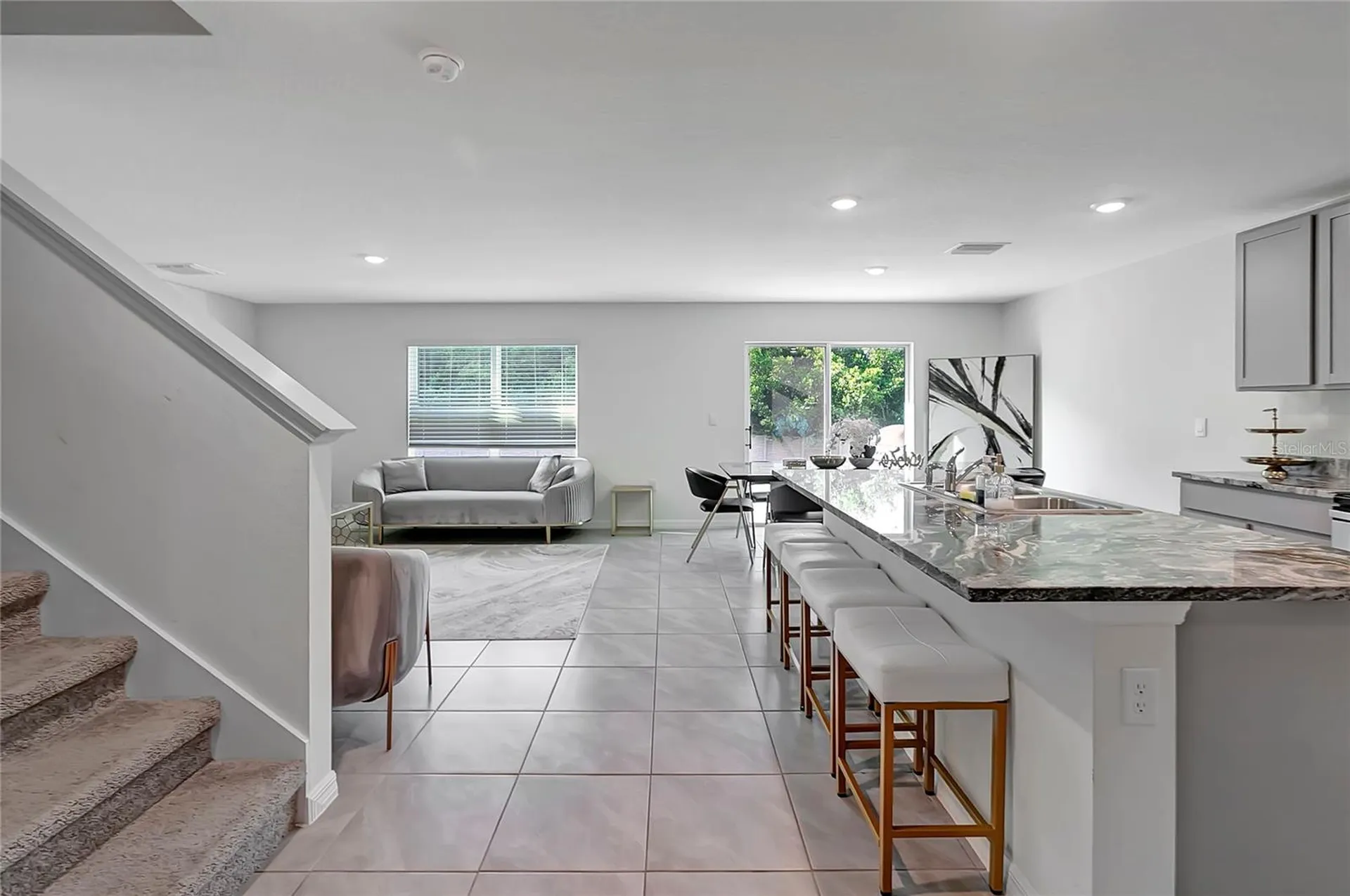 7737 Rosewood Garden Loop Tampa FL 33637