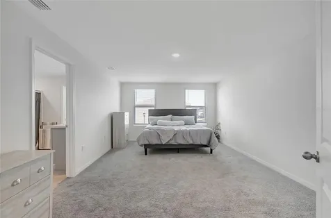 7737 Rosewood Garden Loop Tampa FL 33637