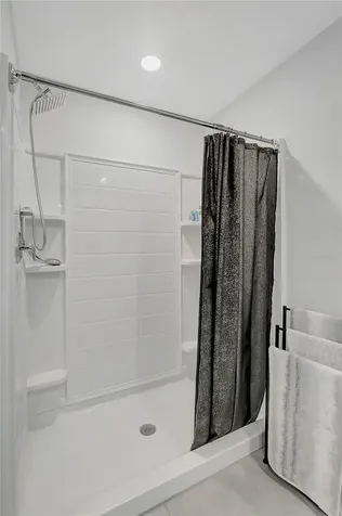 7737 Rosewood Garden Loop Tampa FL 33637