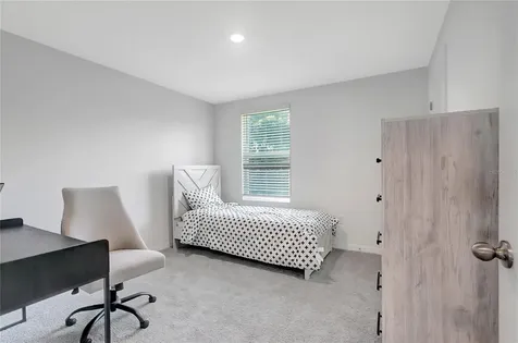 7737 Rosewood Garden Loop Tampa FL 33637