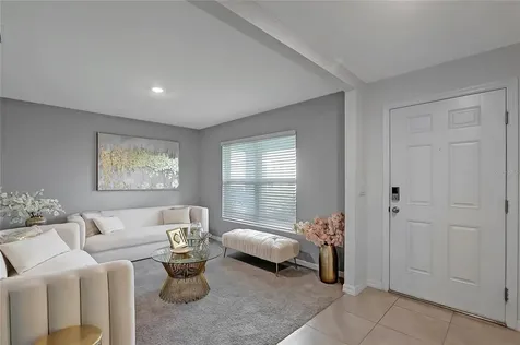 7737 Rosewood Garden Loop Tampa FL 33637