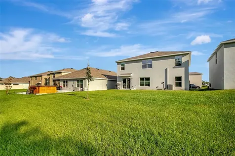 7737 Rosewood Garden Loop Tampa FL 33637