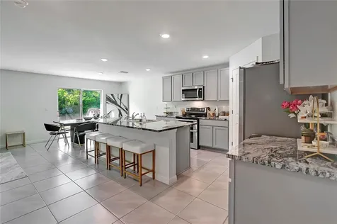 7737 Rosewood Garden Loop Tampa FL 33637