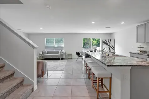 7737 Rosewood Garden Loop Tampa FL 33637