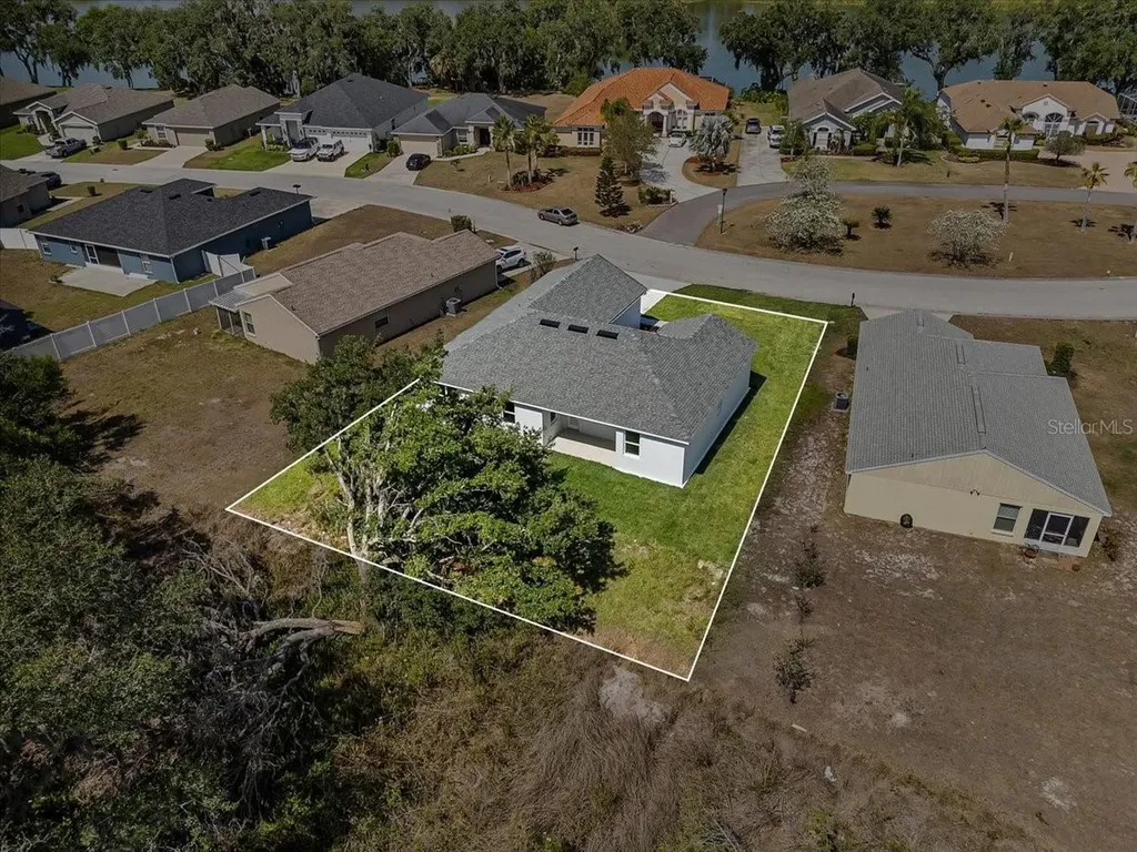 4502 Fairway Oaks Drive Mulberry FL 33860