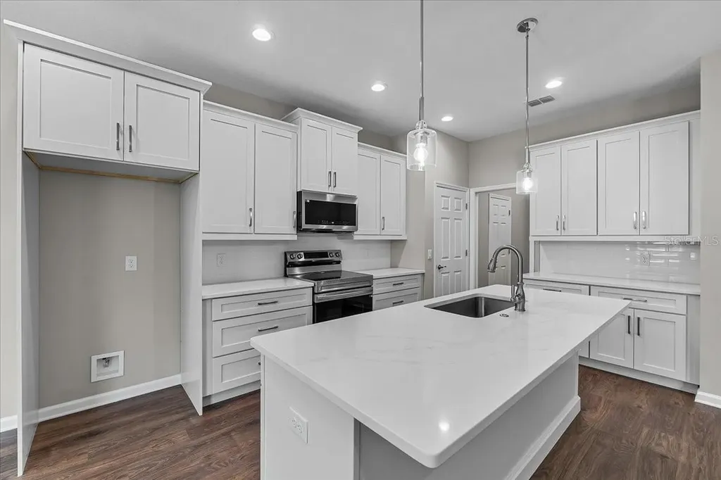4502 Fairway Oaks Drive Mulberry FL 33860