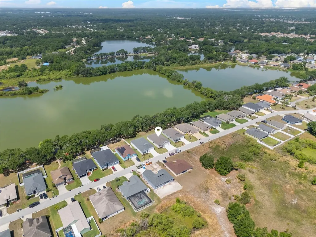 4541 Fairway Oaks Drive Mulberry FL 33860