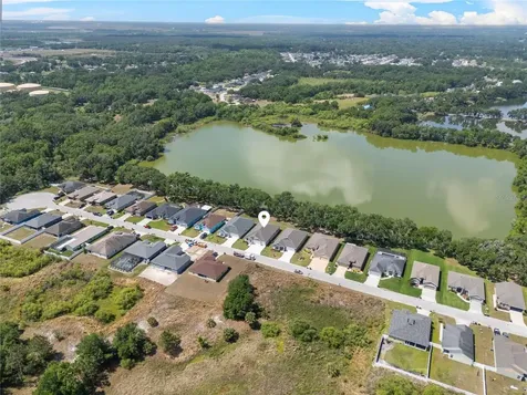 4541 Fairway Oaks Drive Mulberry FL 33860
