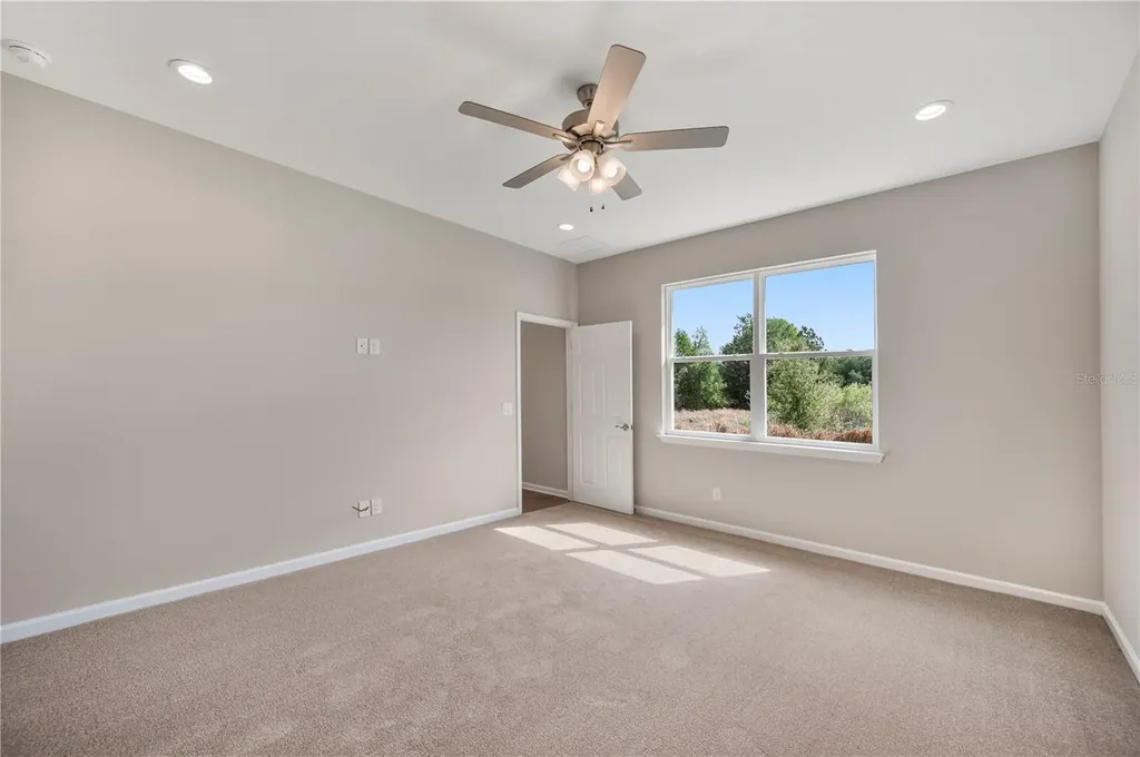 4550 Fairway Oaks Drive Mulberry FL 33860
