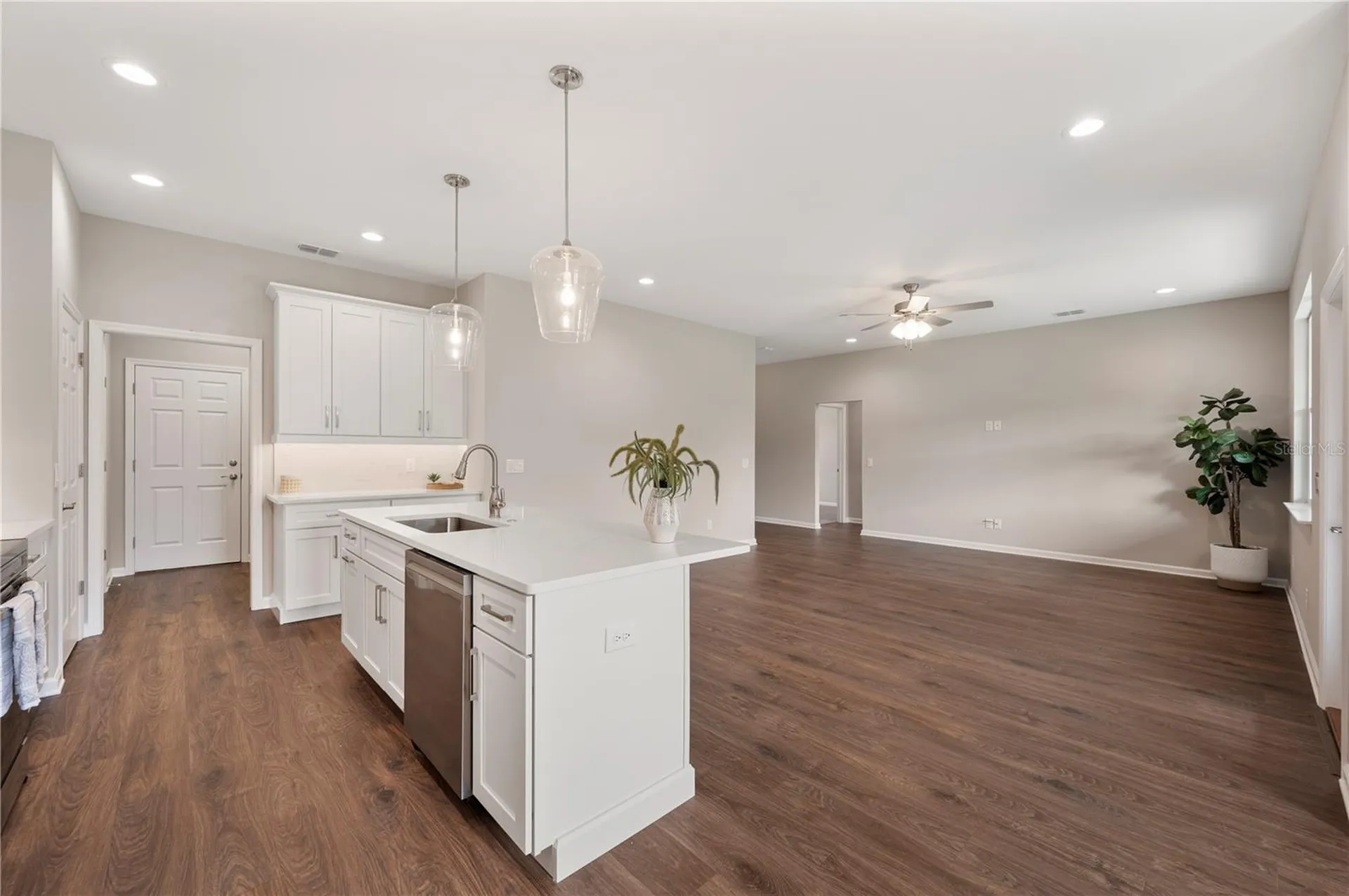 4550 Fairway Oaks Drive Mulberry FL 33860