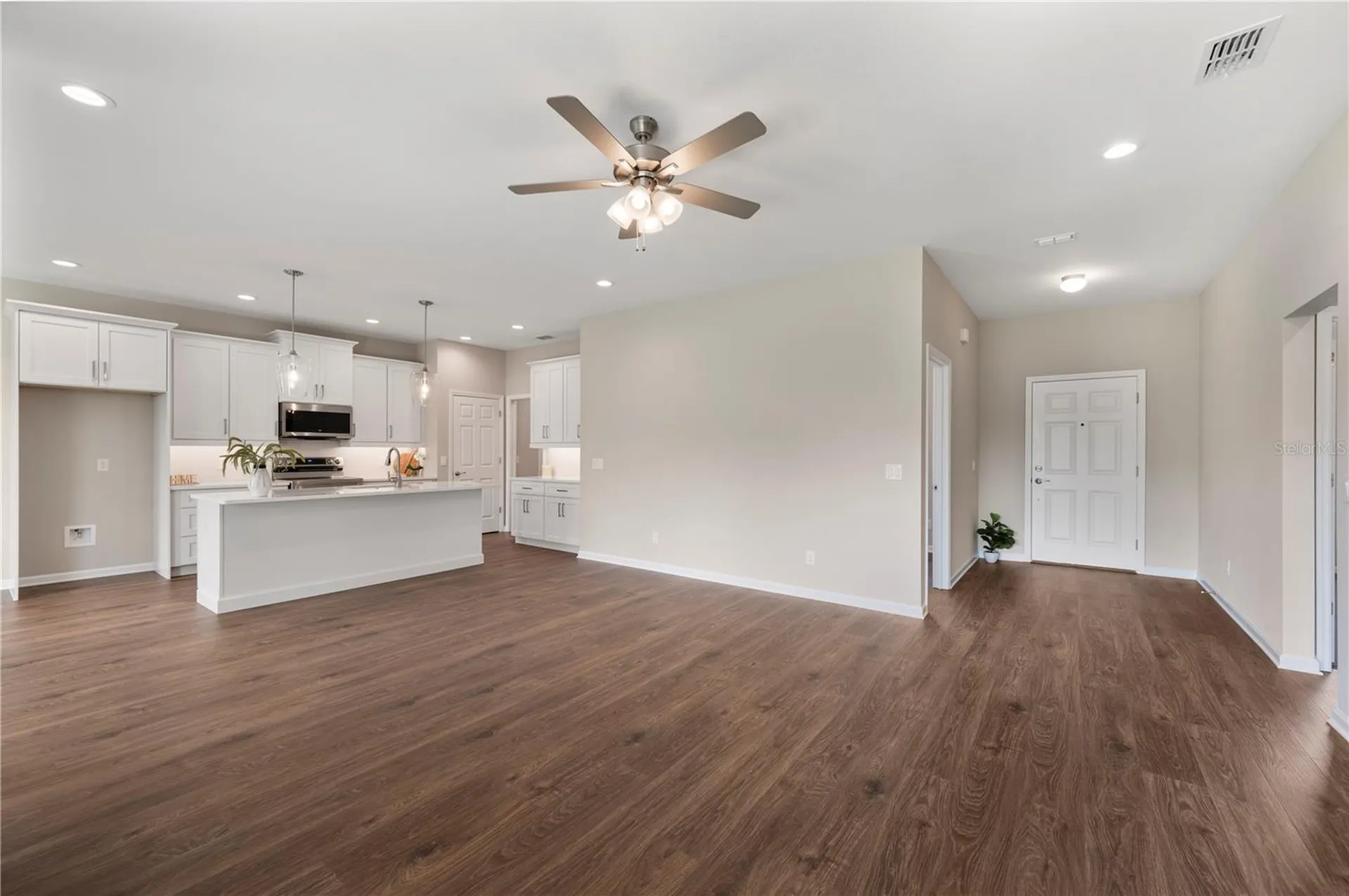 4550 Fairway Oaks Drive Mulberry FL 33860