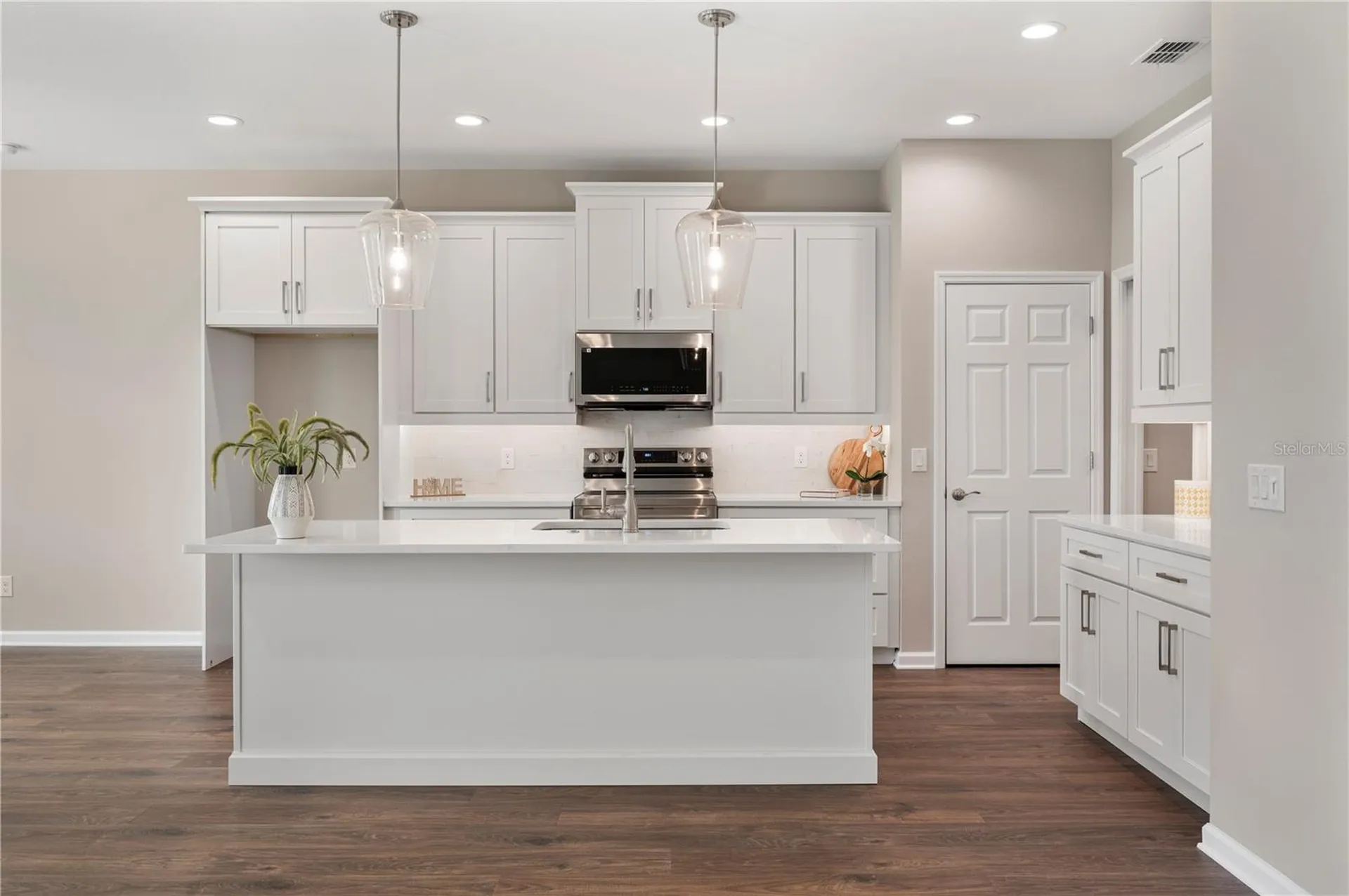 4550 Fairway Oaks Drive Mulberry FL 33860