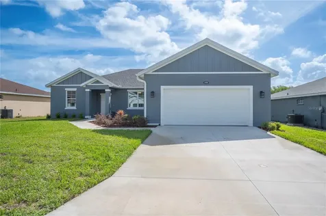 4550 Fairway Oaks Drive Mulberry FL 33860