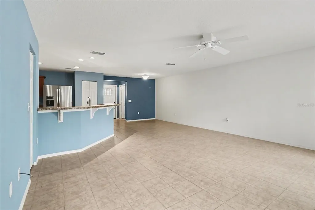 3077 Seaview Castle Drive Kissimmee FL 34746
