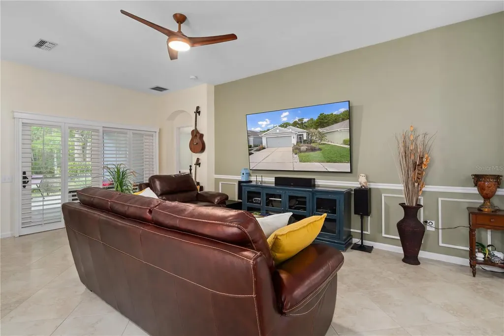 5245 Gato Del Sol Circle Wesley Chapel FL 33544