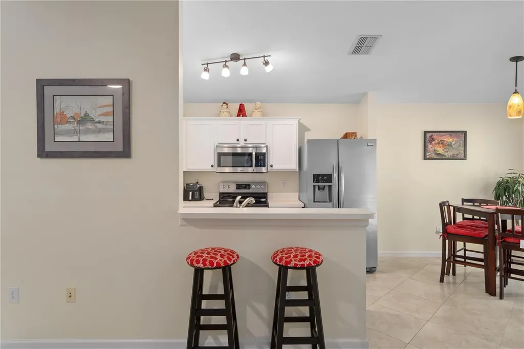 5245 Gato Del Sol Circle Wesley Chapel FL 33544