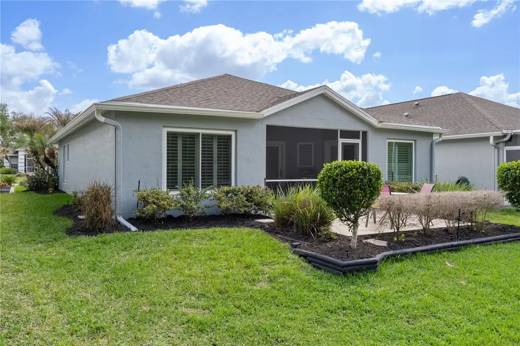 5245 Gato Del Sol Circle Wesley Chapel FL 33544
