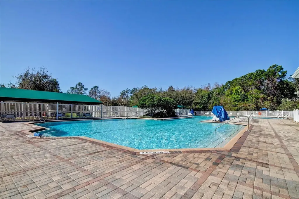 5245 Gato Del Sol Circle Wesley Chapel FL 33544