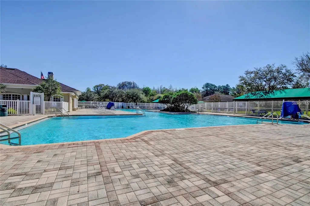 5245 Gato Del Sol Circle Wesley Chapel FL 33544