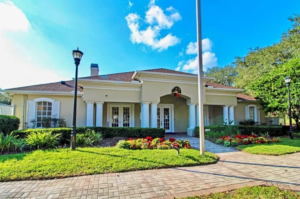5245 Gato Del Sol Circle Wesley Chapel FL 33544