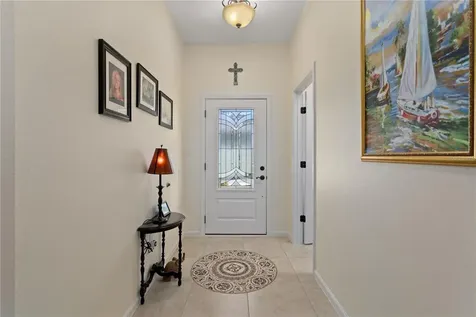 5245 Gato Del Sol Circle Wesley Chapel FL 33544