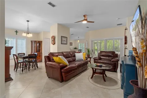 5245 Gato Del Sol Circle Wesley Chapel FL 33544