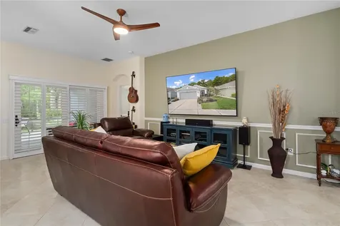 5245 Gato Del Sol Circle Wesley Chapel FL 33544