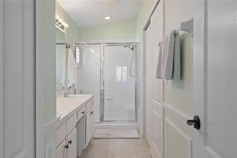 5245 Gato Del Sol Circle Wesley Chapel FL 33544