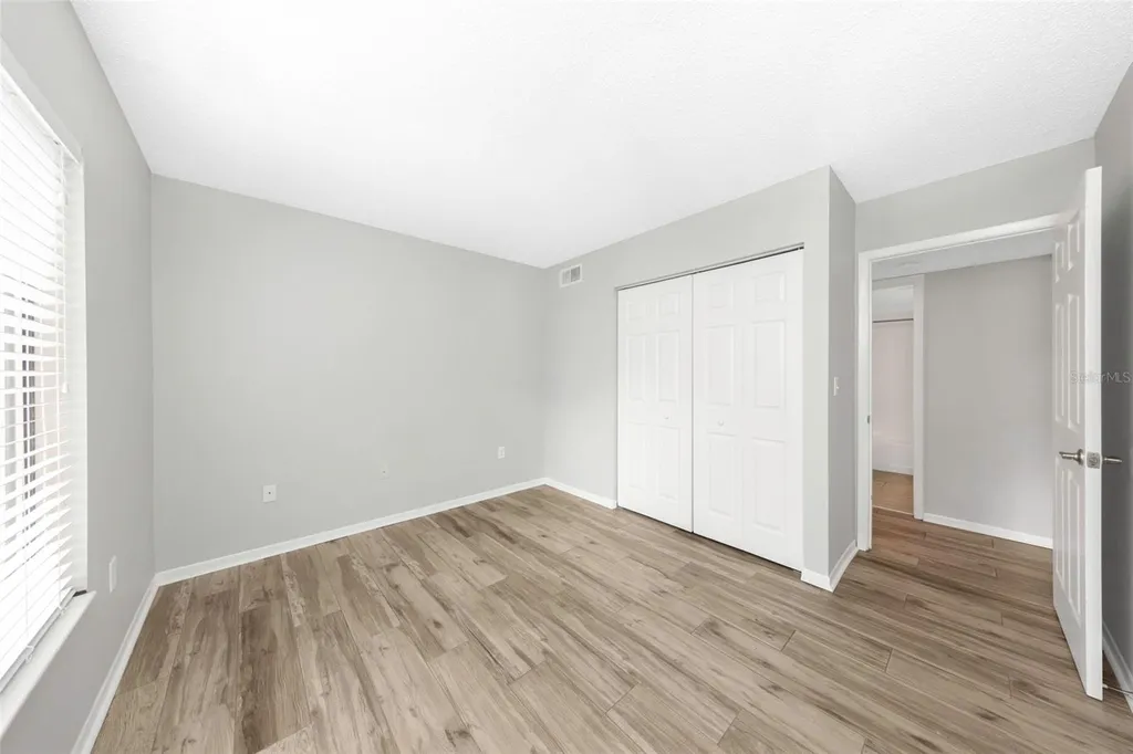1308 Pine Ridge Circle E Tarpon Springs FL 34688