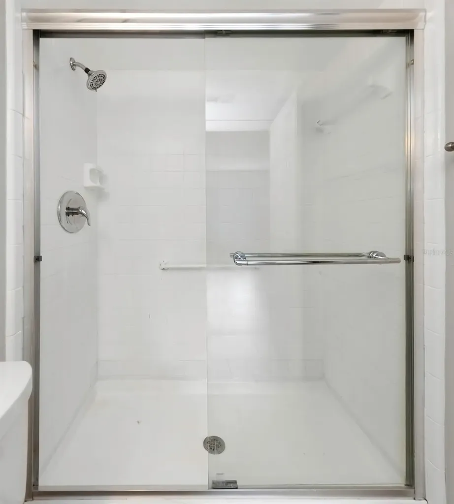 1308 Pine Ridge Circle E Tarpon Springs FL 34688