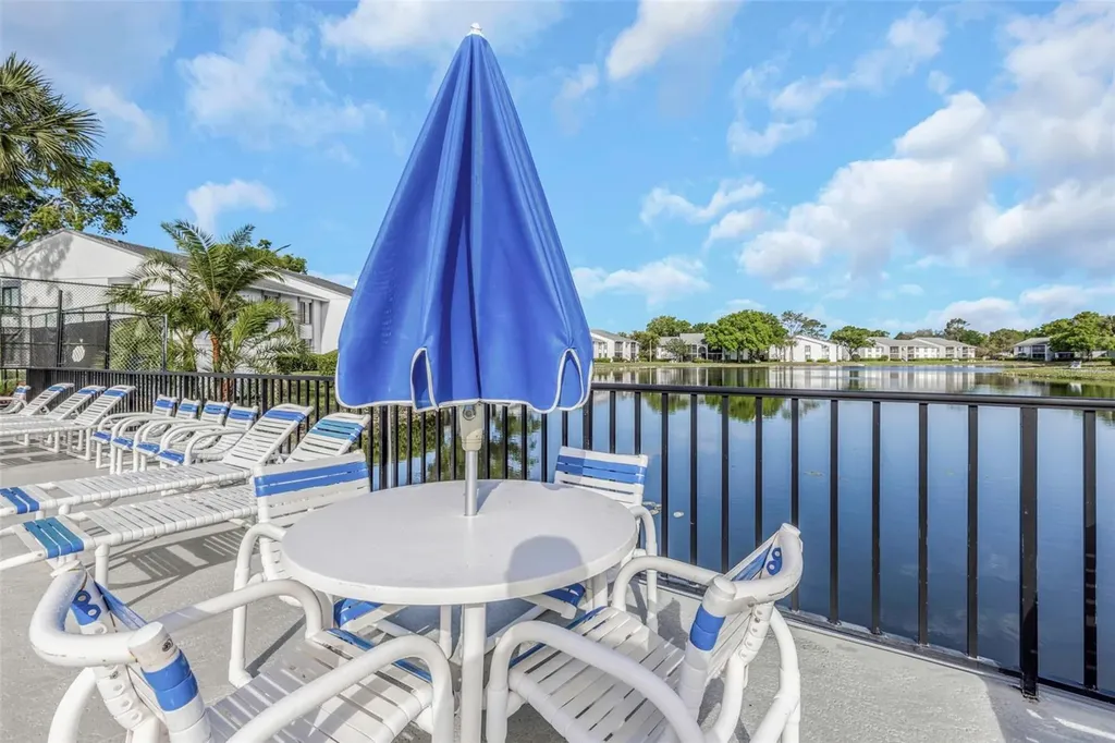 1308 Pine Ridge Circle E Tarpon Springs FL 34688