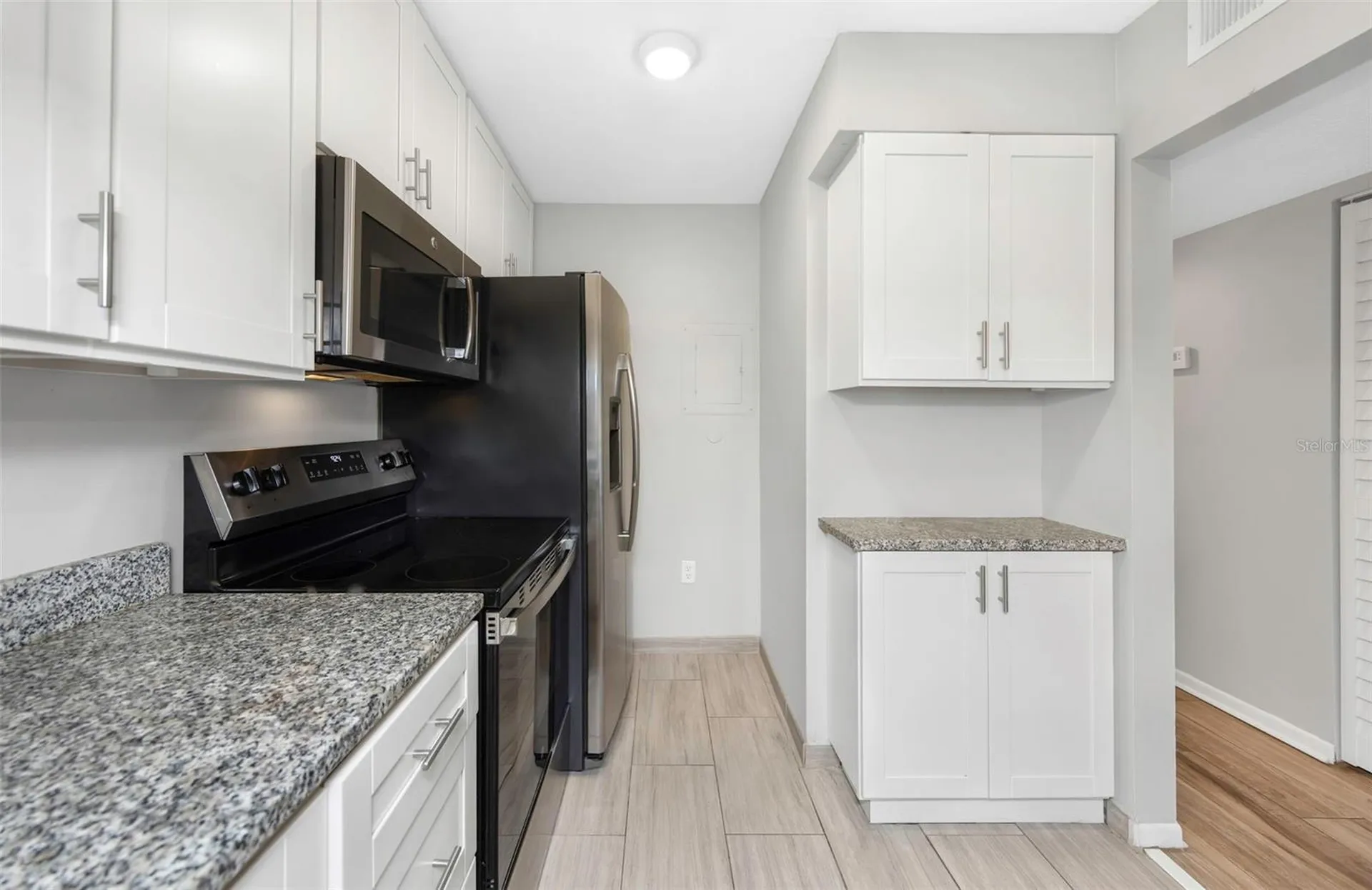 1308 Pine Ridge Circle E Tarpon Springs FL 34688