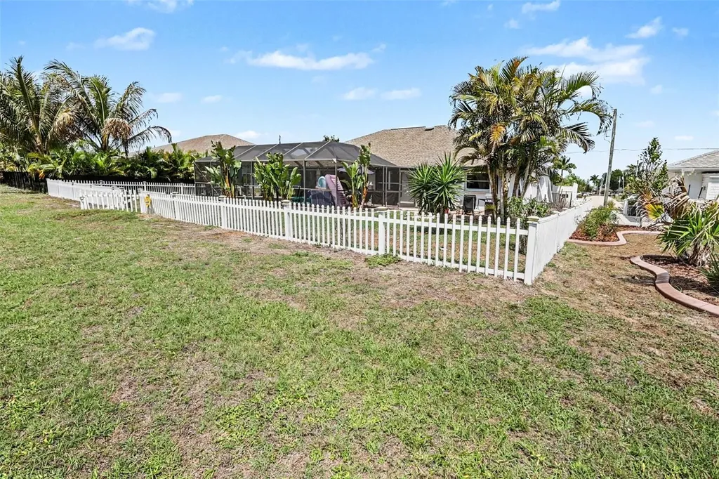 301 Gold Tree Punta Gorda FL 33955